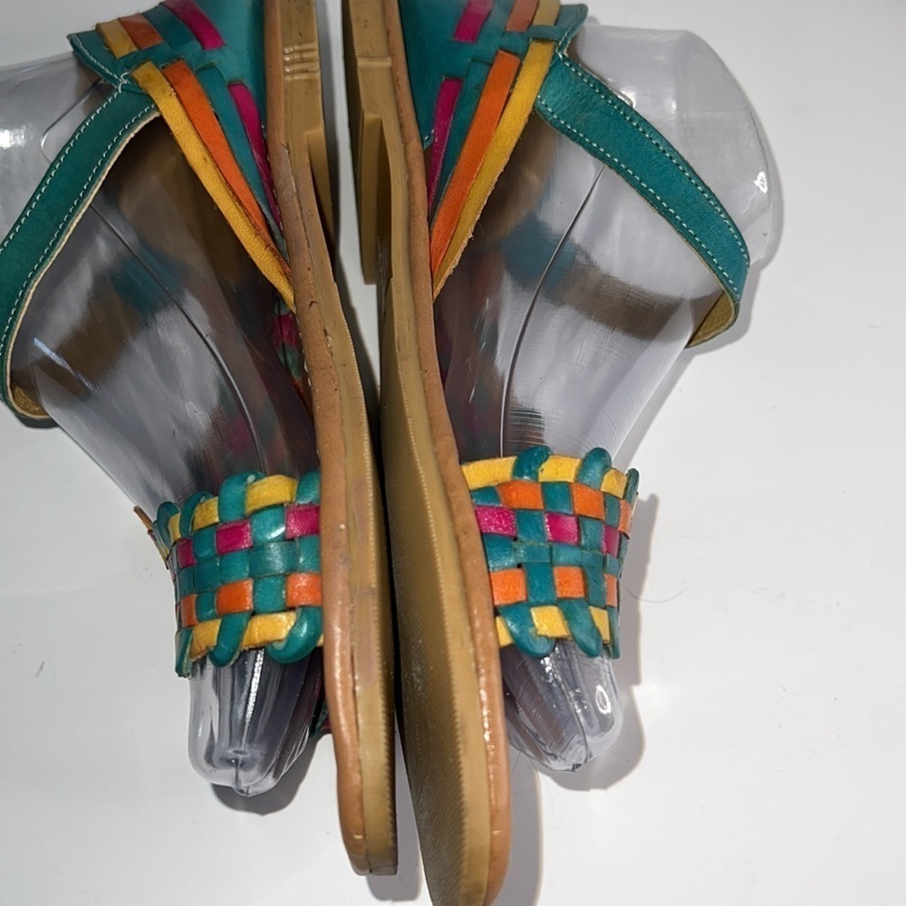 Multicolored Woven Leather Sandals made in Mexico - Picture 2 of 9
